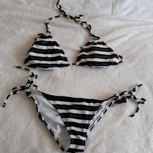 Bathing suit